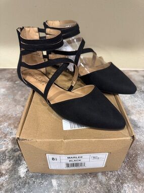 Journee Collection Black Pointed Toe Strappy Flats